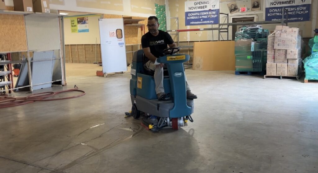Cleaning the restore after extracting and mitigating water after flood damage
